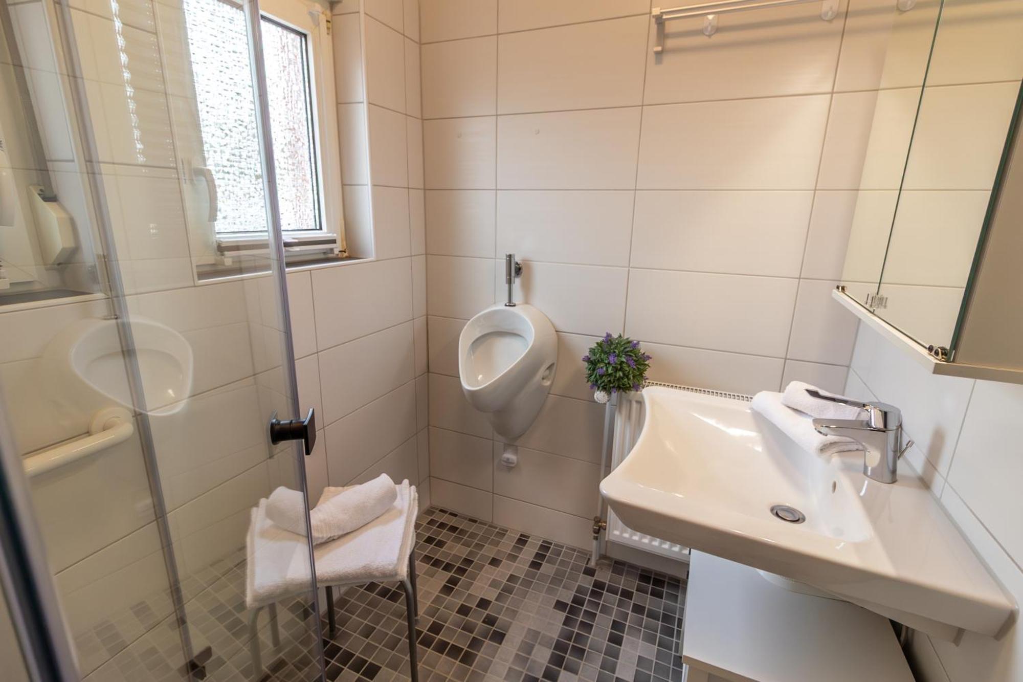 Ferienwohnung Ant Dopke Krummhörn エクステリア 写真