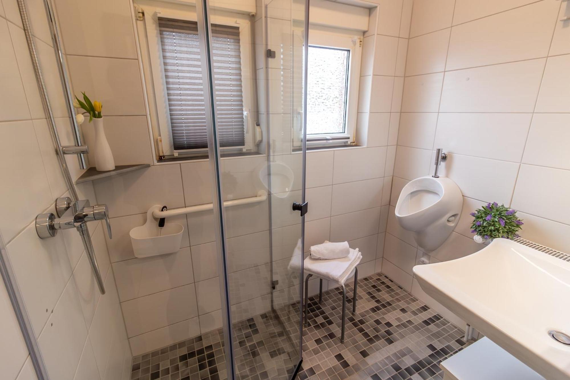 Ferienwohnung Ant Dopke Krummhörn エクステリア 写真